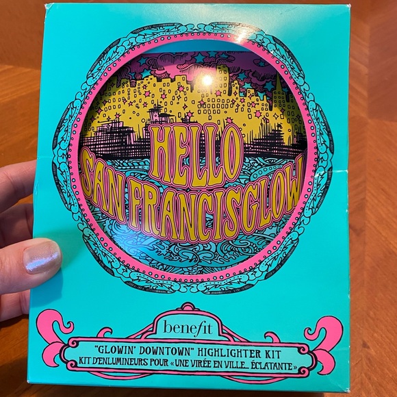 Benefit Hello San Francisglow! Glowin’ Downtown Highlighter Kit - Picture 6 of 13